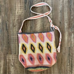 Hiptipico crocheted artisan sling tote bag
